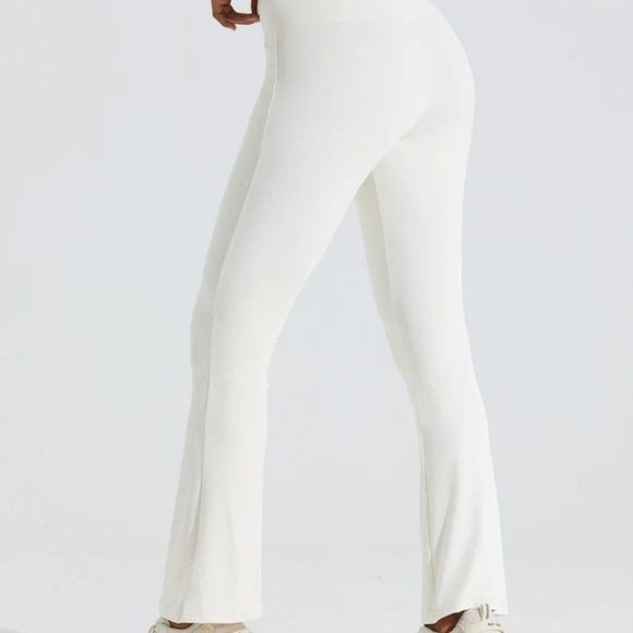 Crossover Flare Legging - Flare - Activity Legging - Crossover Waist - Work out - Picture 2 of 7